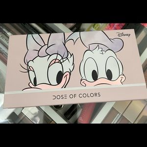 Dose of Colors Donald and Daisy